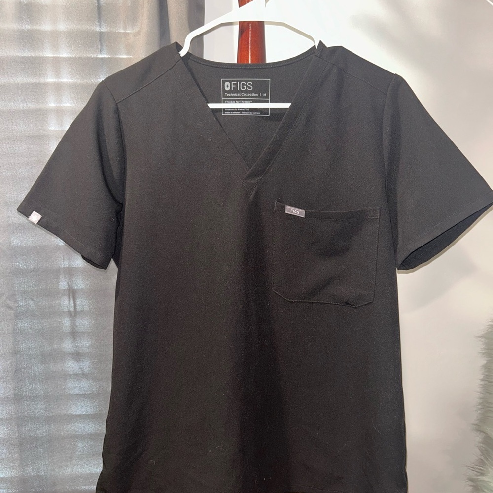 Figs Black Short Sleeve Tee *NWOT*